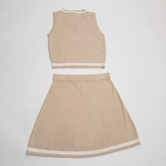 Sincerely‎ Jules Skirt Set Women Small Beige Sweater Vest Two Piece - Picture 16 of 16